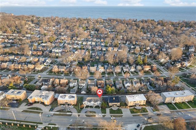 20520 Detroit Road, Rocky River, OH 44116