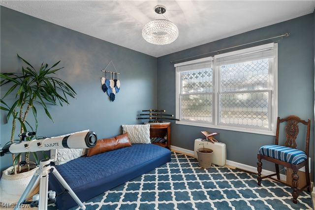 20520 Detroit Road, Rocky River, OH 44116