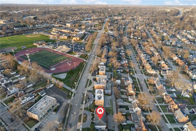 20520 Detroit Road, Rocky River, OH 44116