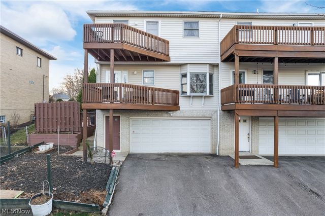 20520 Detroit Road, Rocky River, OH 44116