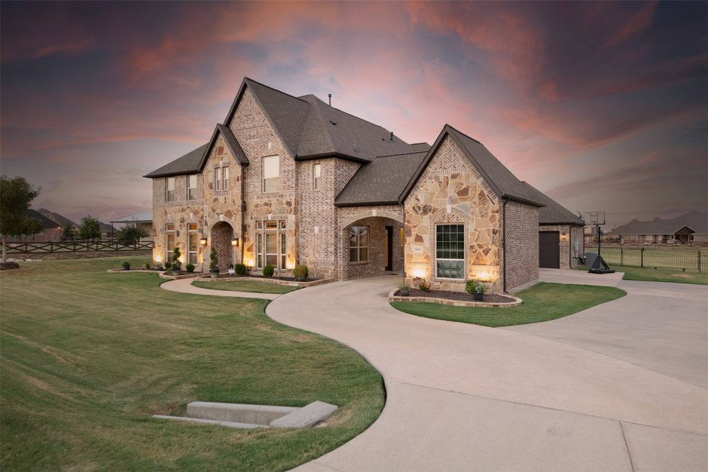 9411 Tay Lane, Justin, TX 76247 — photo 2