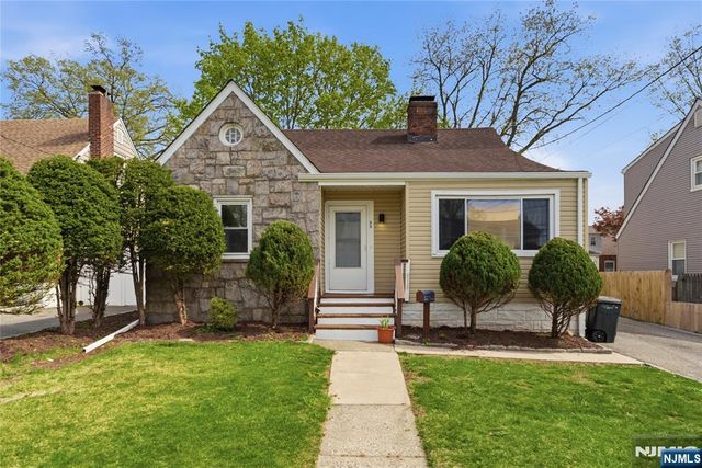 55 Huntting Drive, Dumont, NJ 07628