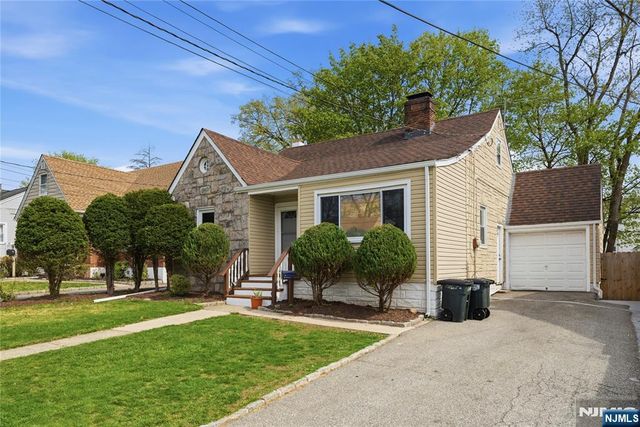 55 Huntting Drive, Dumont, NJ 07628