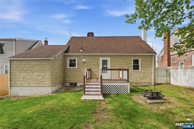 55 Huntting Drive, Dumont, NJ 07628