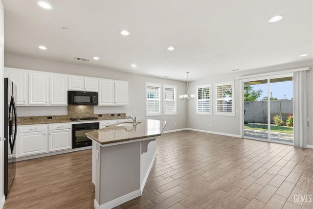 12507 French Park Lane, Bakersfield, CA 93312