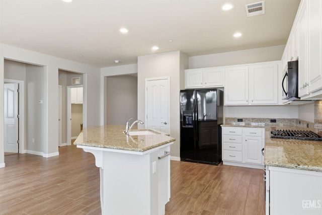 12507 French Park Lane, Bakersfield, CA 93312