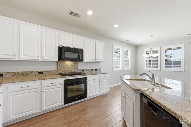 12507 French Park Lane, Bakersfield, CA 93312