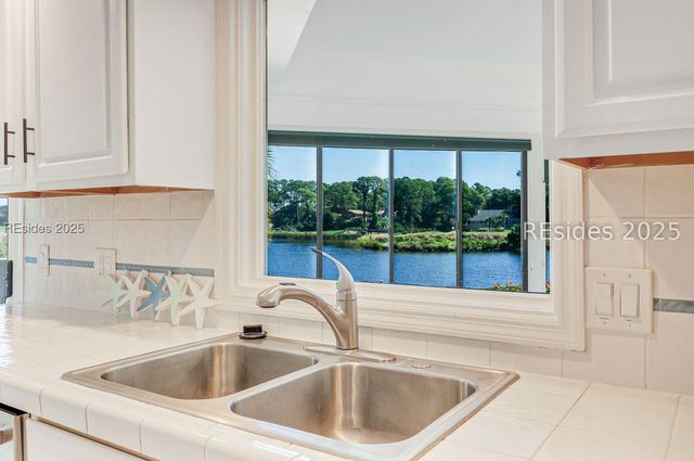 22 Full Sweep, Hilton Head Island, SC 29928