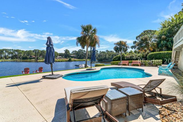 22 Full Sweep, Hilton Head Island, SC 29928