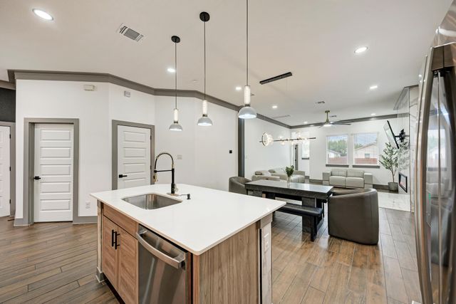 18217 Emu LN, Manor, TX 78653