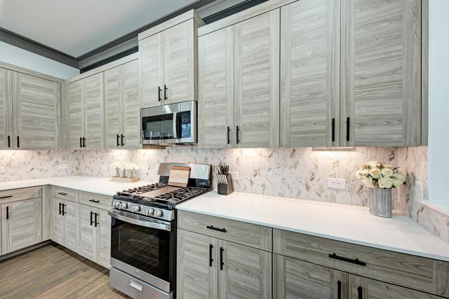 18217 Emu LN, Manor, TX 78653