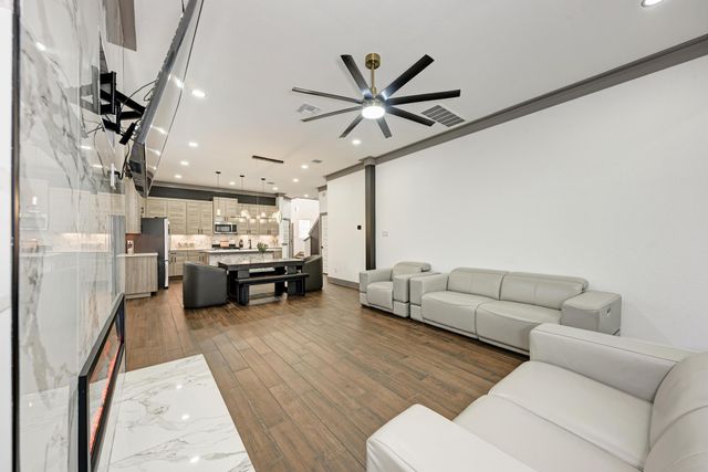 18217 Emu LN, Manor, TX 78653