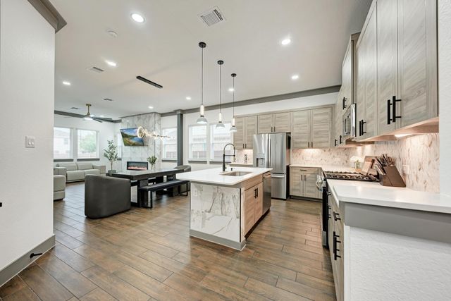 18217 Emu LN, Manor, TX 78653