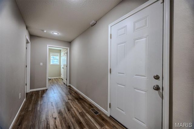 1520 Fairfield Drive, Lebanon, MO 65536