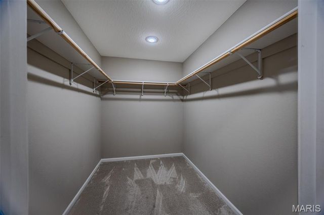 1520 Fairfield Drive, Lebanon, MO 65536