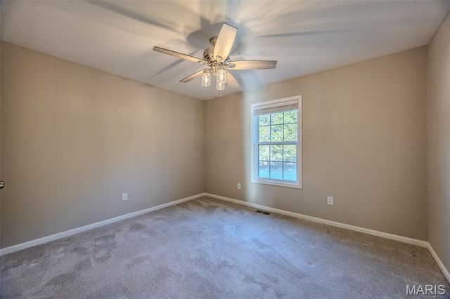 1520 Fairfield Drive, Lebanon, MO 65536