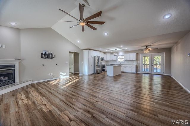 1520 Fairfield Drive, Lebanon, MO 65536