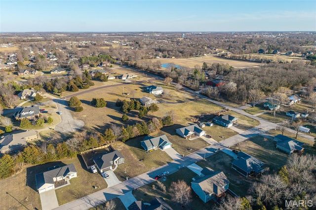 1520 Fairfield Drive, Lebanon, MO 65536