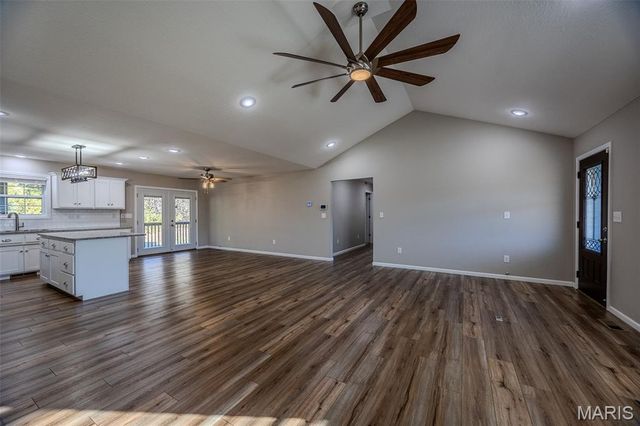 1520 Fairfield Drive, Lebanon, MO 65536