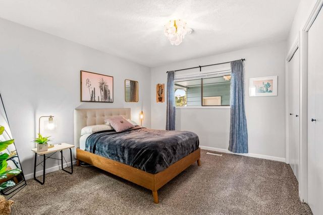 16740 E Foothills Rd, Spokane, WA 99217