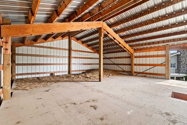 16740 E Foothills Rd, Spokane, WA 99217