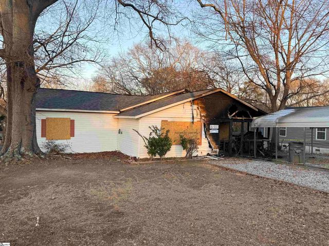 140 Agnew Road, Greenville, SC 29317