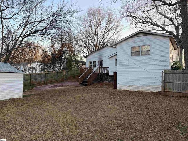 140 Agnew Road, Greenville, SC 29317