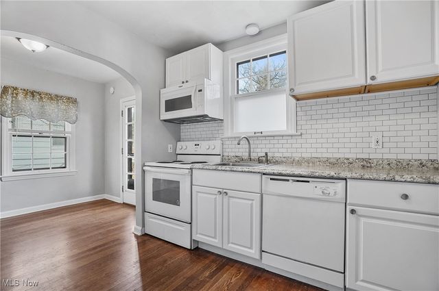 2292 S Overlook Road 1, Cleveland Heights, OH 44106