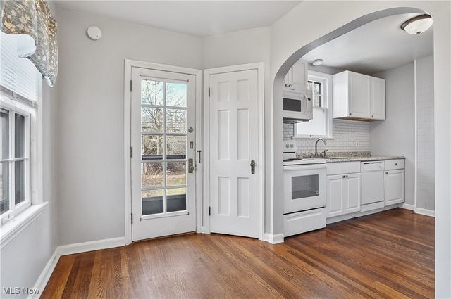 2292 S Overlook Road 1, Cleveland Heights, OH 44106