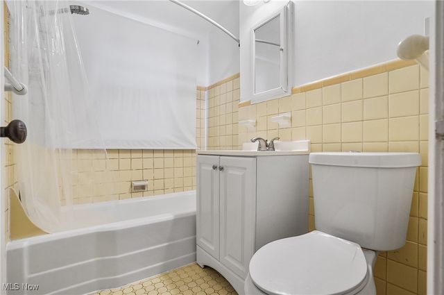 2292 S Overlook Road 1, Cleveland Heights, OH 44106