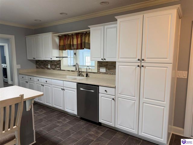 1828 Deckard School Road, Radcliff, KY 40160