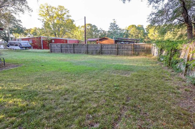 311 S CHESTNUT HALL, Hallsville, TX 75650