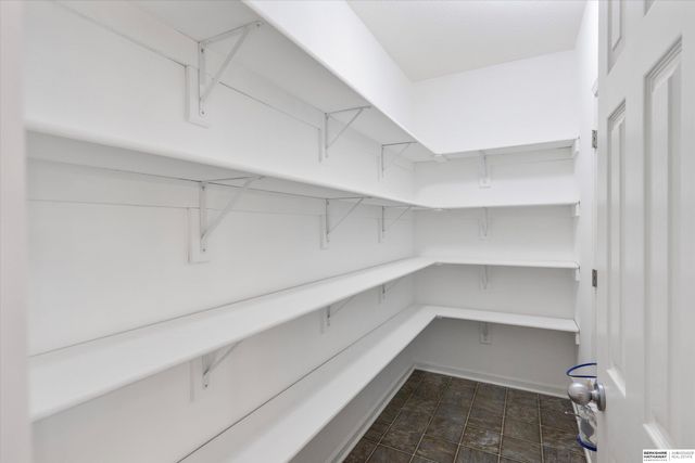 11910 N 161st Avenue, Bennington, NE 68007