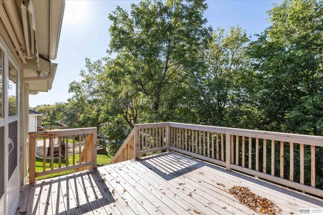 11910 N 161st Avenue, Bennington, NE 68007