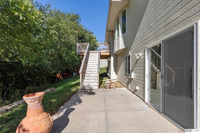 11910 N 161st Avenue, Bennington, NE 68007