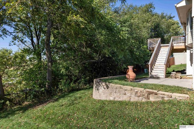 11910 N 161st Avenue, Bennington, NE 68007