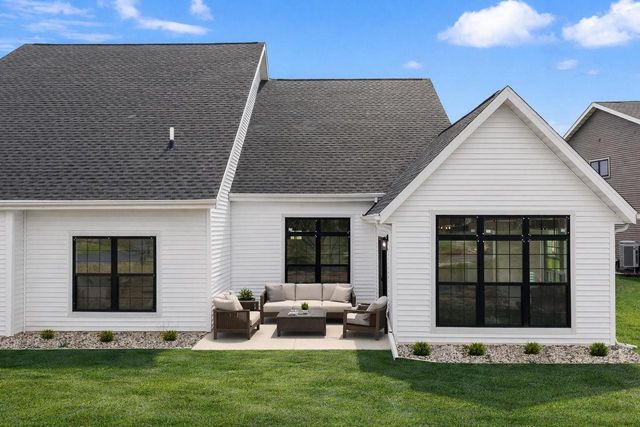 308 Willow Street, Pardeeville, WI 53954