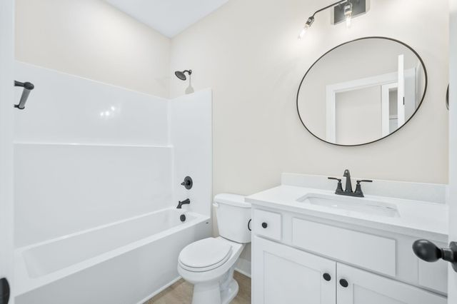 2294 S Horseback St, Wichita, KS 67230