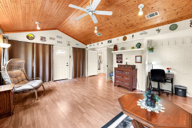 2826 Birchwood Lane, Commerce, TX 75428