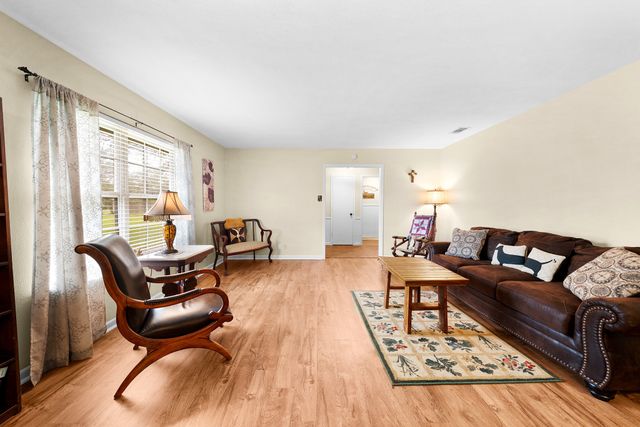 2826 Birchwood Lane, Commerce, TX 75428