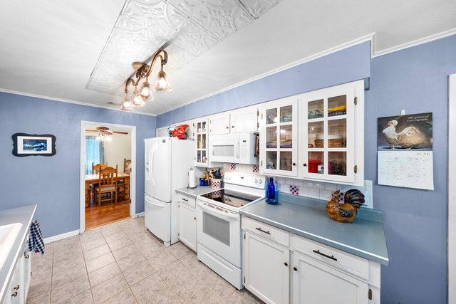 2826 Birchwood Lane, Commerce, TX 75428
