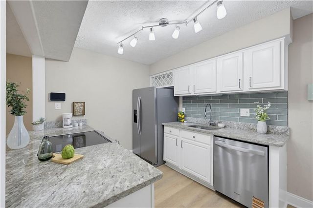 5159 Roswell Road 59-1, Sandy Springs, GA 30342