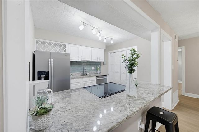 5159 Roswell Road 59-1, Sandy Springs, GA 30342