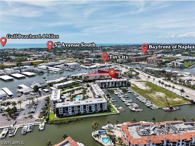 801 River Point DR 203, Naples, FL 34102