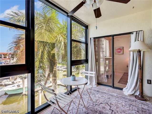 801 River Point DR 203, Naples, FL 34102