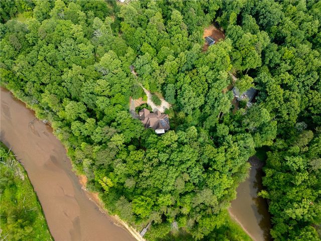 480 Pin Du Lac Drive, Central, SC 29630