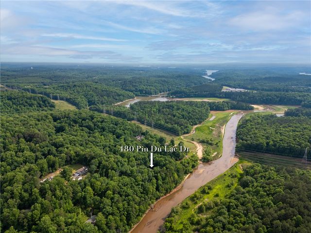 480 Pin Du Lac Drive, Central, SC 29630