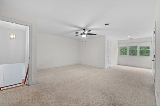 480 Pin Du Lac Drive, Central, SC 29630