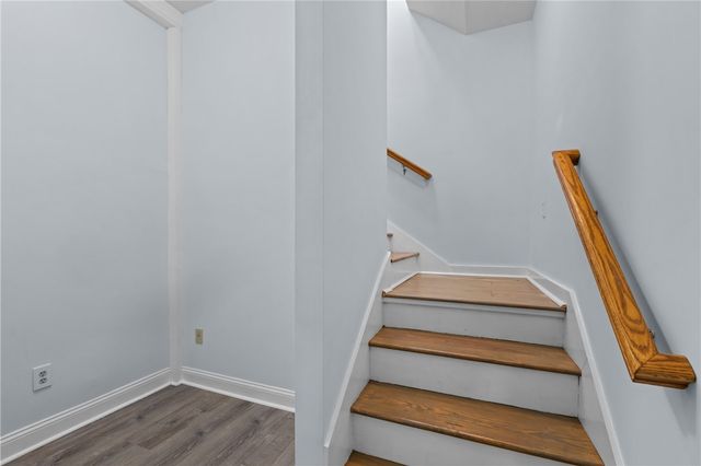 480 Pin Du Lac Drive, Central, SC 29630