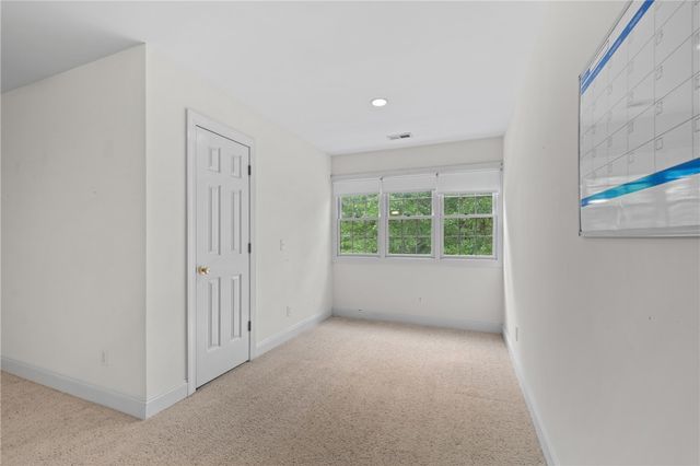 480 Pin Du Lac Drive, Central, SC 29630